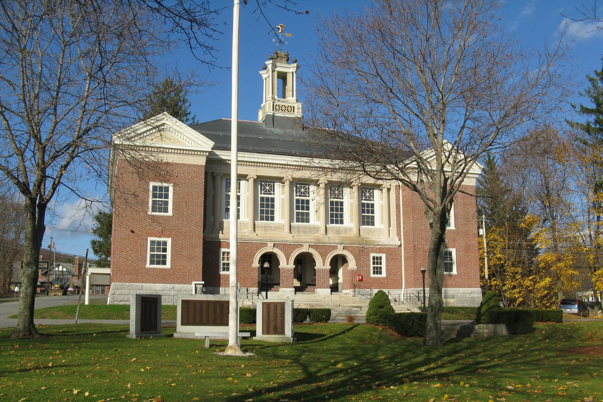 Ashburnham Town Hall in Ashburnham, Massachusetts, the town whose South Ashburnham village was the site of the January 25, 1967 encounter