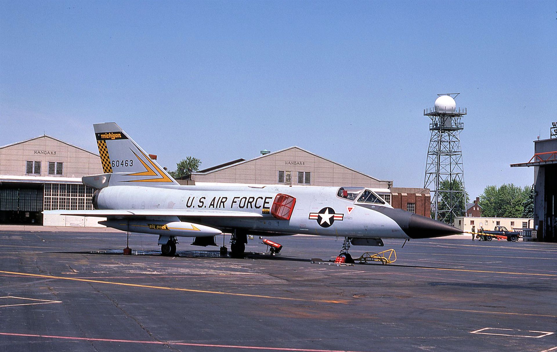 A Convair F-106A Delta Dart of the 171st Fighter-Interceptor Squadron, Michigan Air National Guard, the same squadron and aircraft type NORAD scrambled from Selfridge to investigate the Falconbridge radar contact on November 11, 1975
