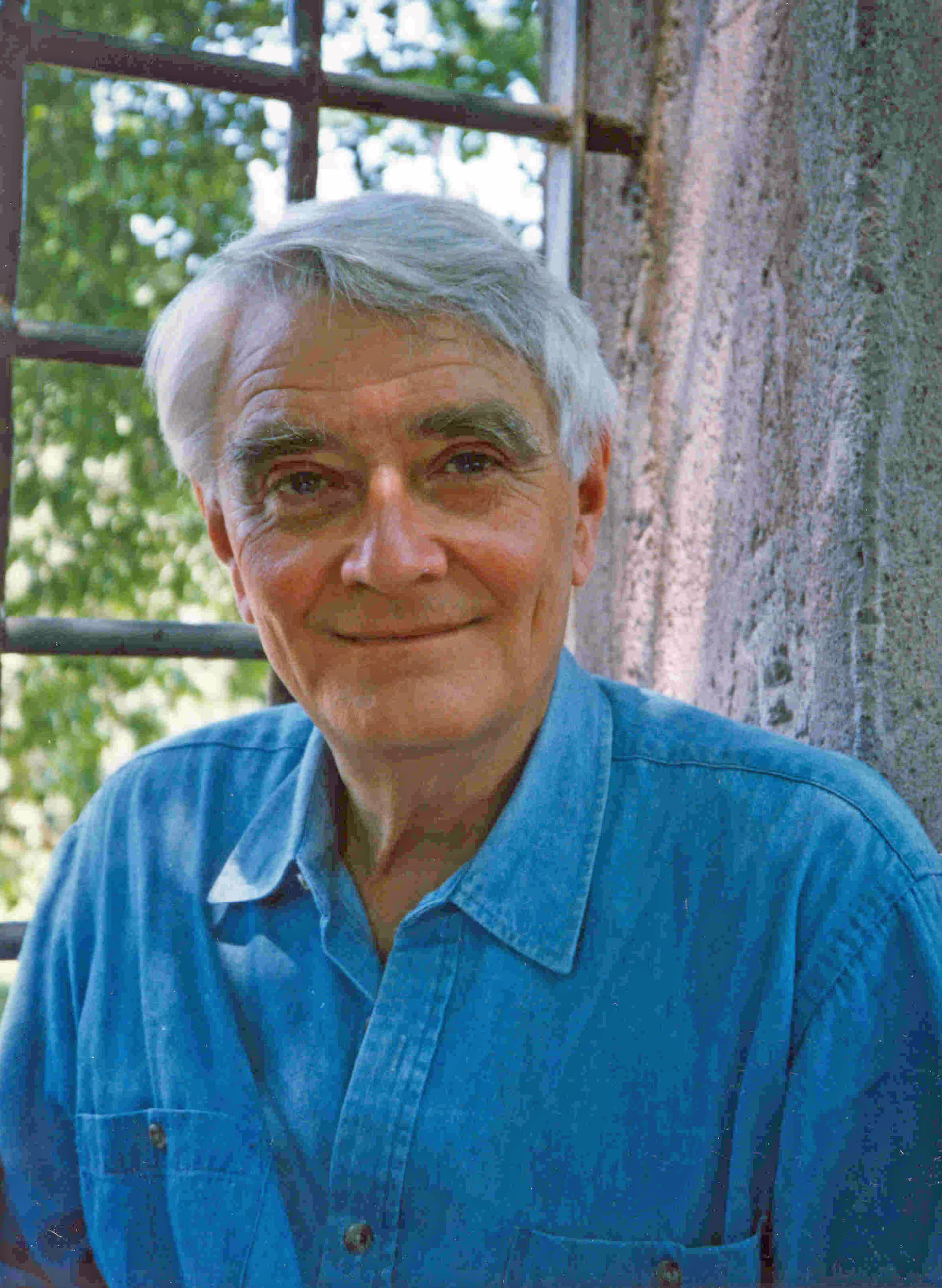 Budd Hopkins, the artist and abduction researcher who investigated the Kathie Davis case, photographed in Rome, 1997